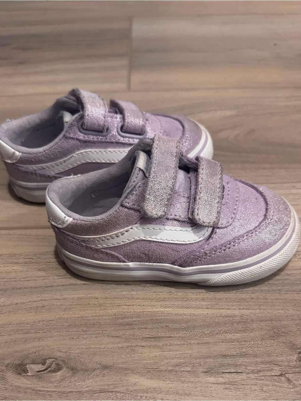 Vans Glitter Velcro Sneakers - Lilac and White